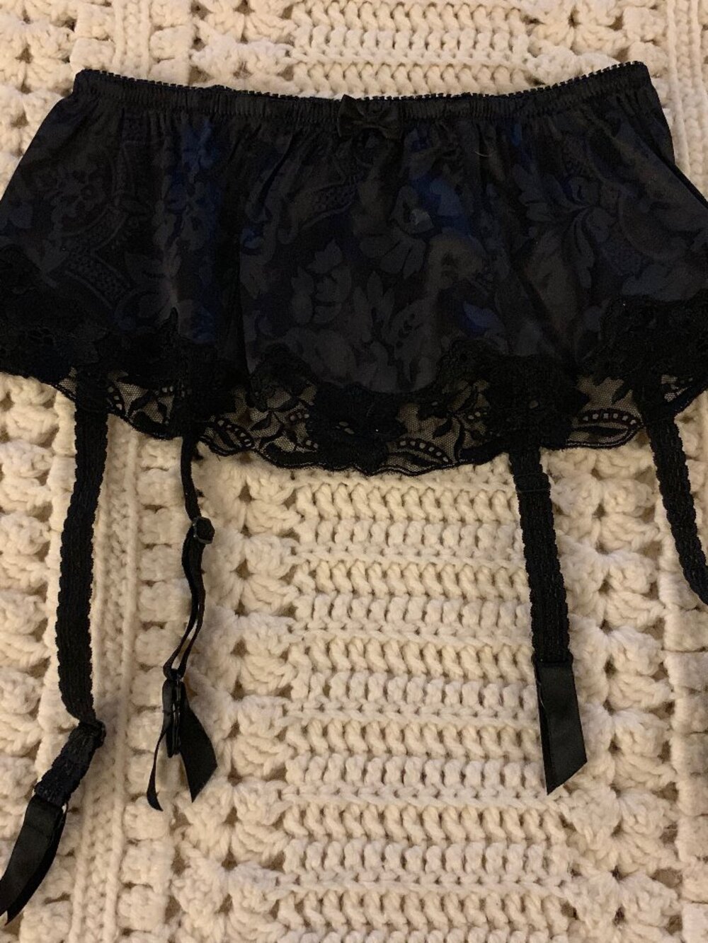 Victoria’s Secret Floral Satin Lace Garter Belt in Black, Petite Small